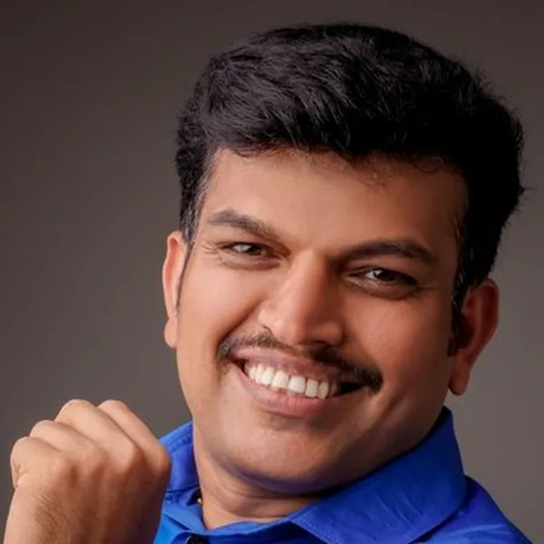 Dr. Naveen Ellangala